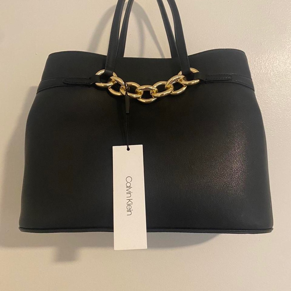Calvin Klein Evelyn Daytona Leather Tote